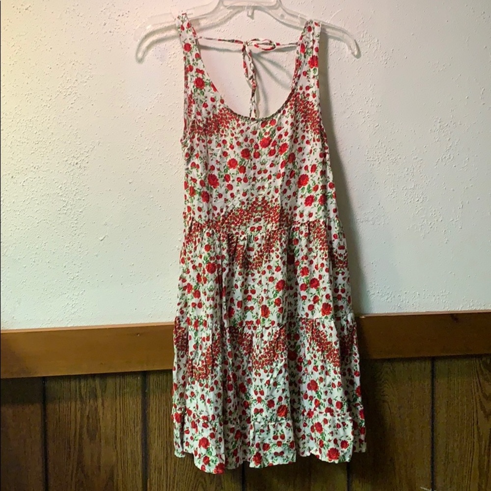 Sz 2 H&M Red Rose Floral Lowback Sundress